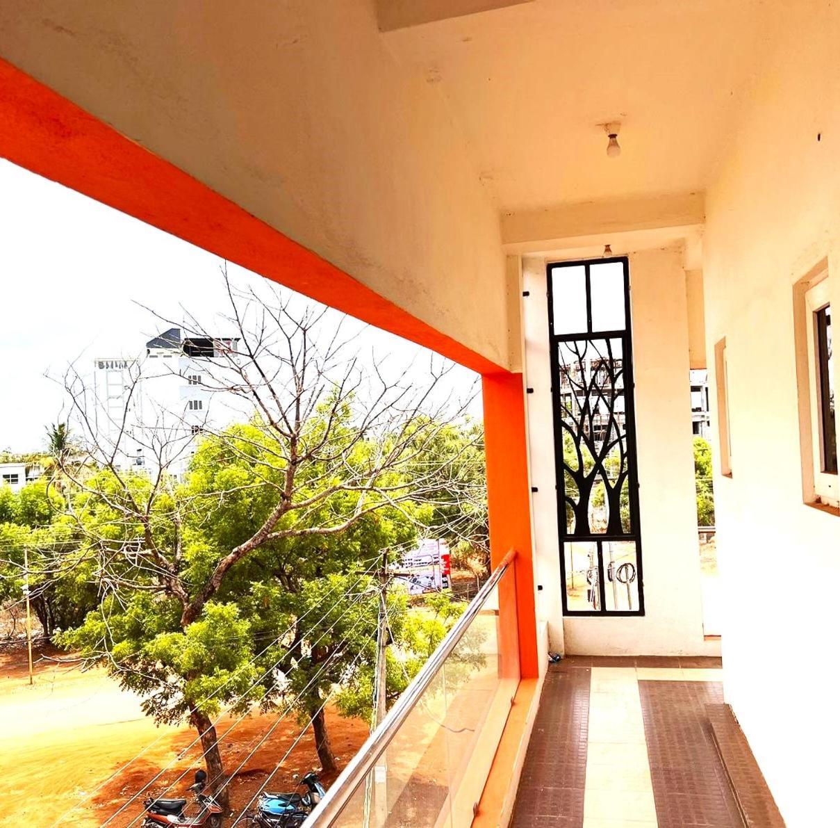 Asshappystayinn Hotel Tiruchirappalli 部屋 写真